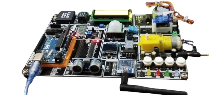 Arduino UNO Development Board - Image 3