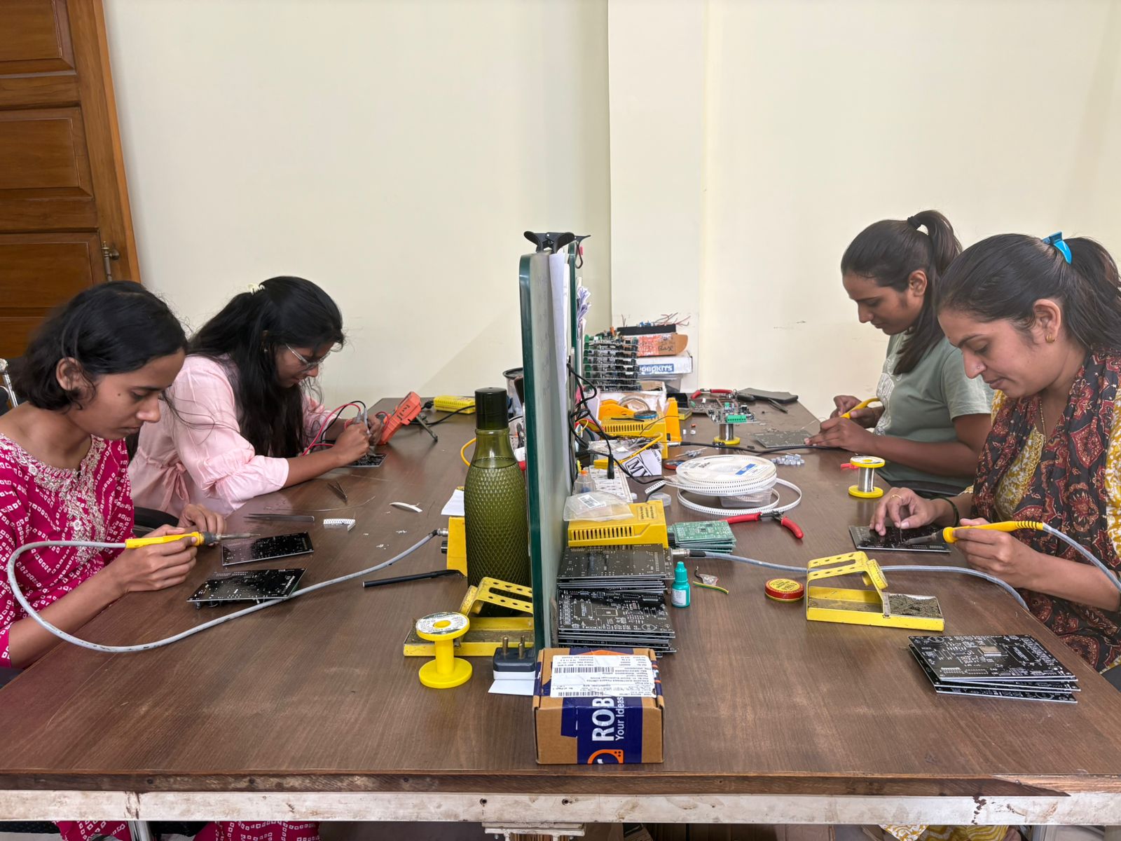 PCB Prototyping & Assembly (SMD)